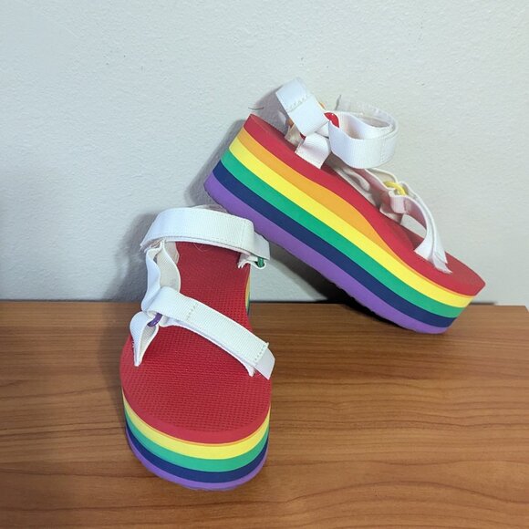Teva  Rainbow  Platform Sandal Size 6 - Picture 4 of 12